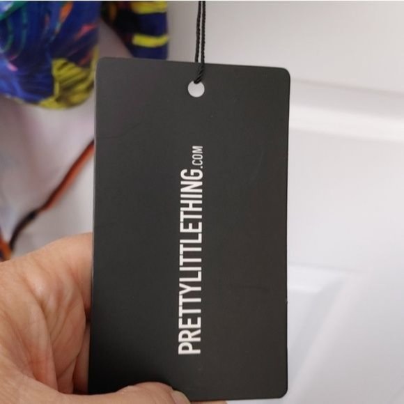 PLT Plus Multi Tropical Sunset Strappy Plunge Swimsuit Size 26 - Picture 5 of 5